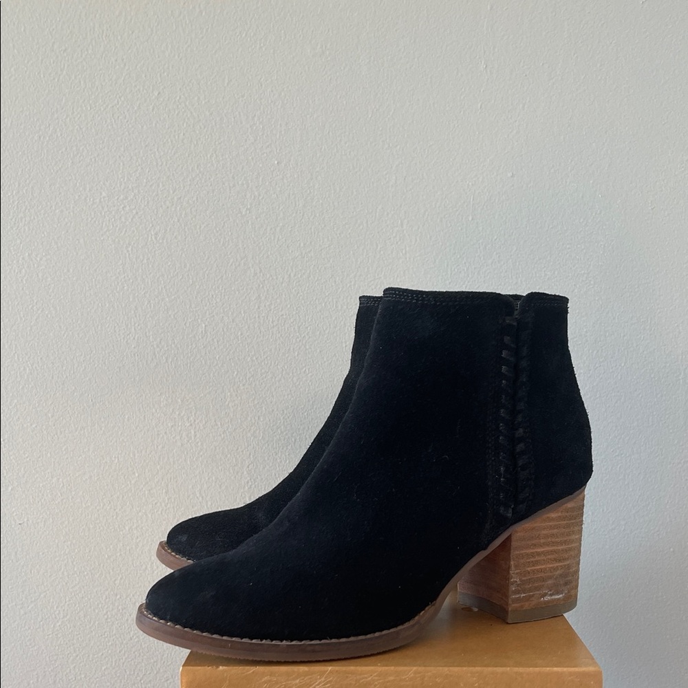 Blondo Black Waterproof Suede Ankle Booties